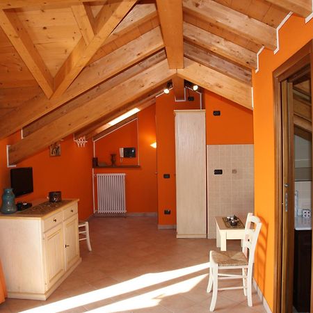 Casale Fe-Wo - Appartamenti Con Vista Lago Cannero Riviera Exteriér fotografie