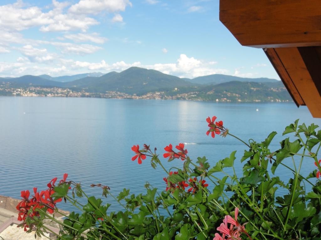 Casale Fe-Wo - Appartamenti Con Vista Lago Cannero Riviera Pokoj fotografie