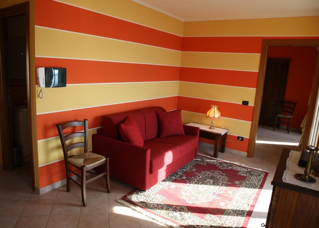 Casale Fe-Wo - Appartamenti Con Vista Lago Cannero Riviera Pokoj fotografie
