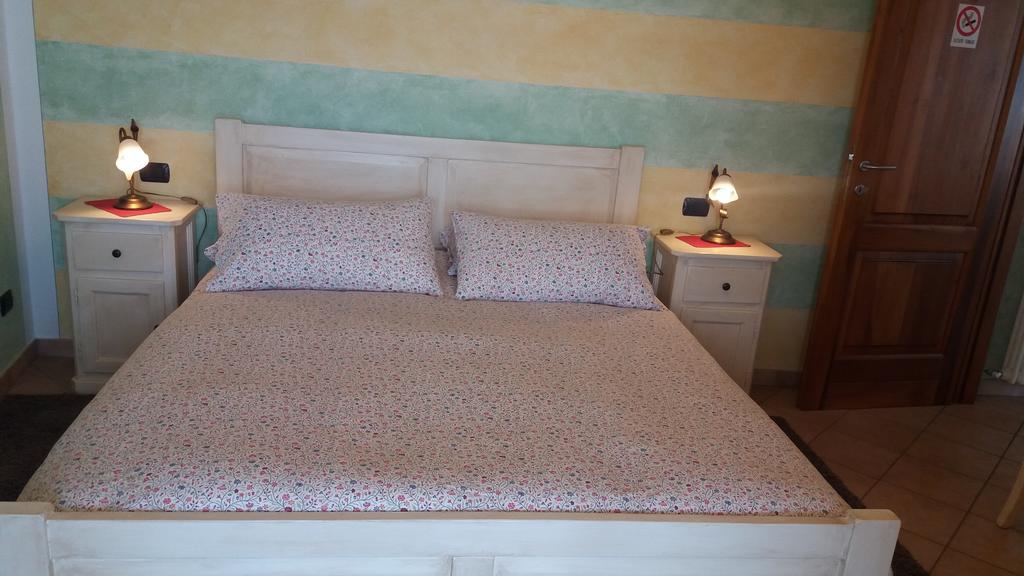 Casale Fe-Wo - Appartamenti Con Vista Lago Cannero Riviera Exteriér fotografie