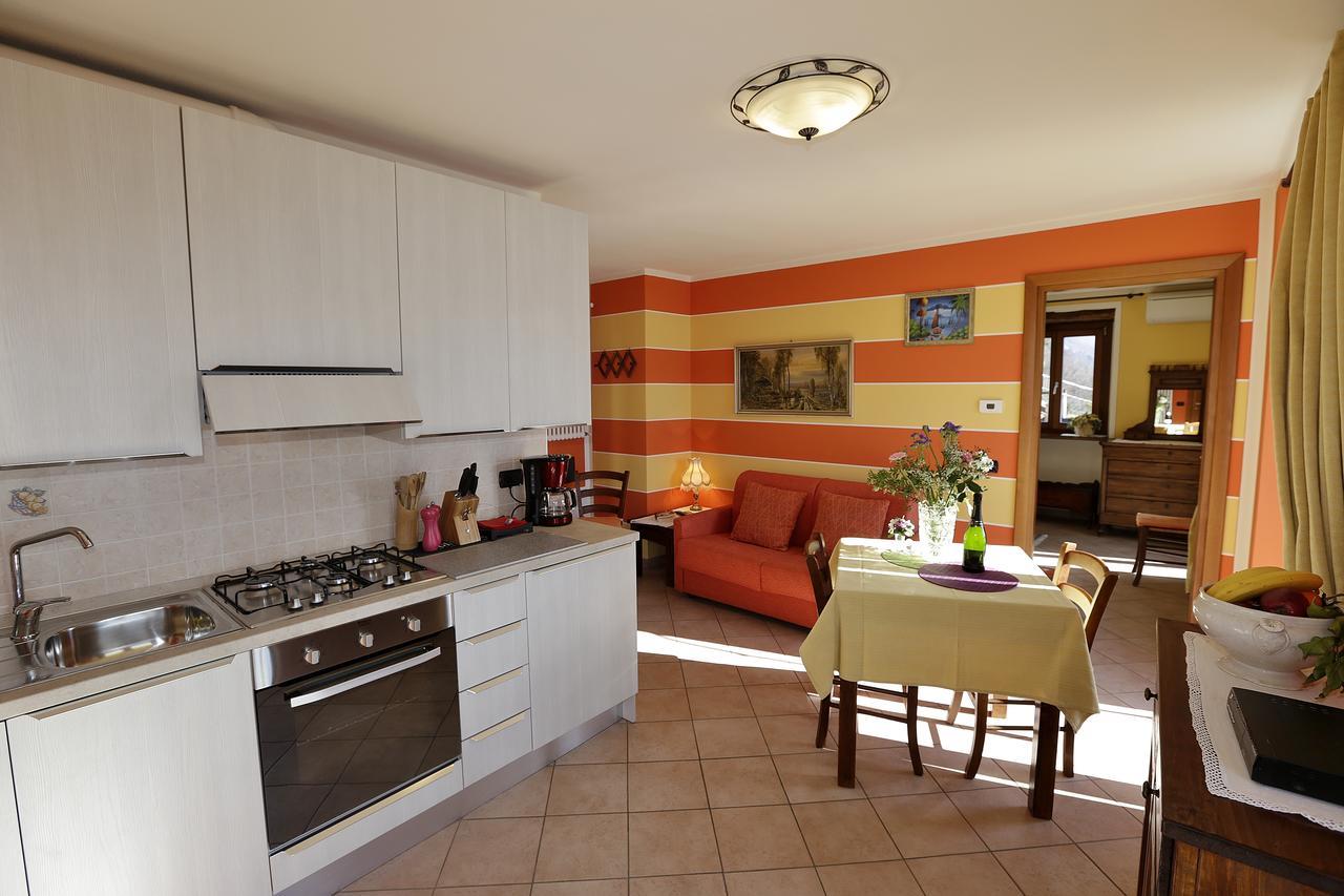Casale Fe-Wo - Appartamenti Con Vista Lago Cannero Riviera Exteriér fotografie