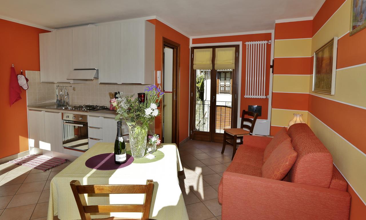 Casale Fe-Wo - Appartamenti Con Vista Lago Cannero Riviera Exteriér fotografie