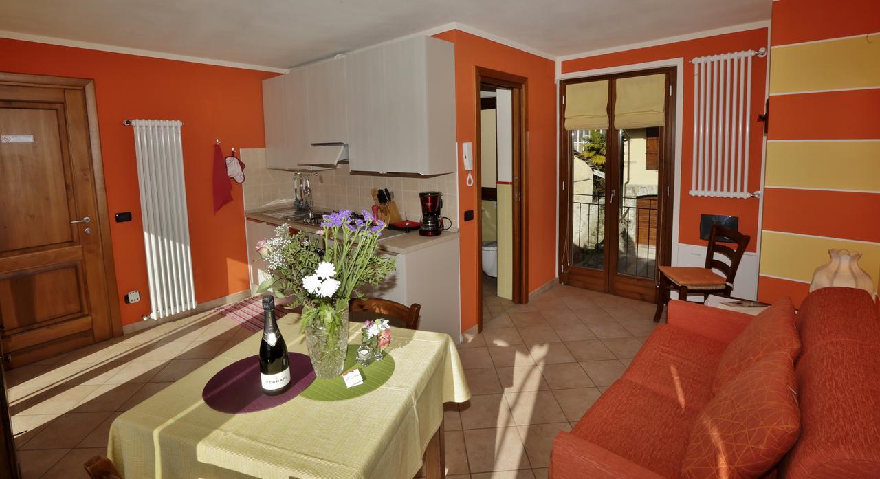 Casale Fe-Wo - Appartamenti Con Vista Lago Cannero Riviera Exteriér fotografie