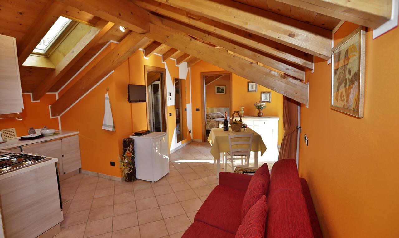 Casale Fe-Wo - Appartamenti Con Vista Lago Cannero Riviera Exteriér fotografie