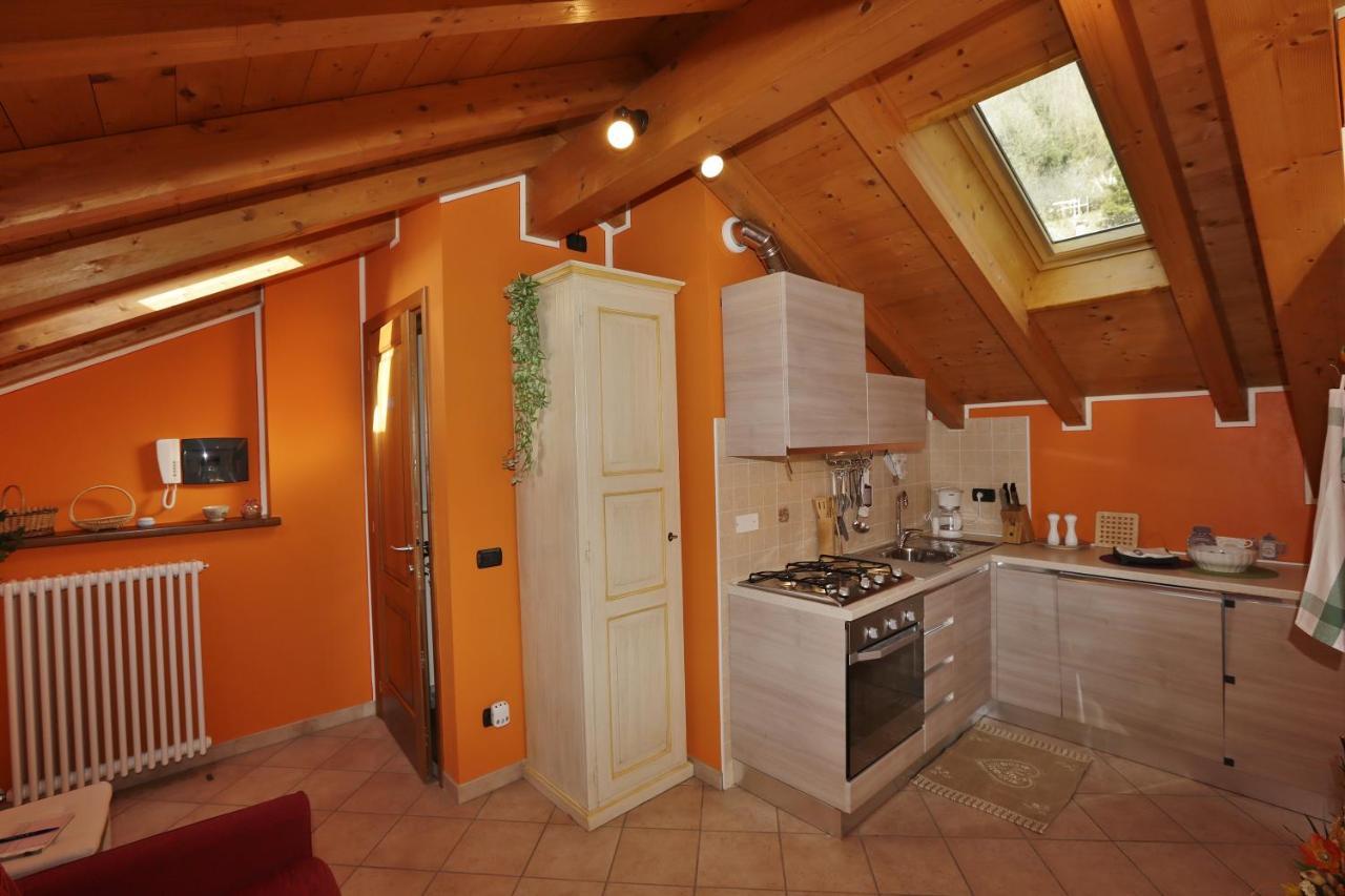 Casale Fe-Wo - Appartamenti Con Vista Lago Cannero Riviera Exteriér fotografie
